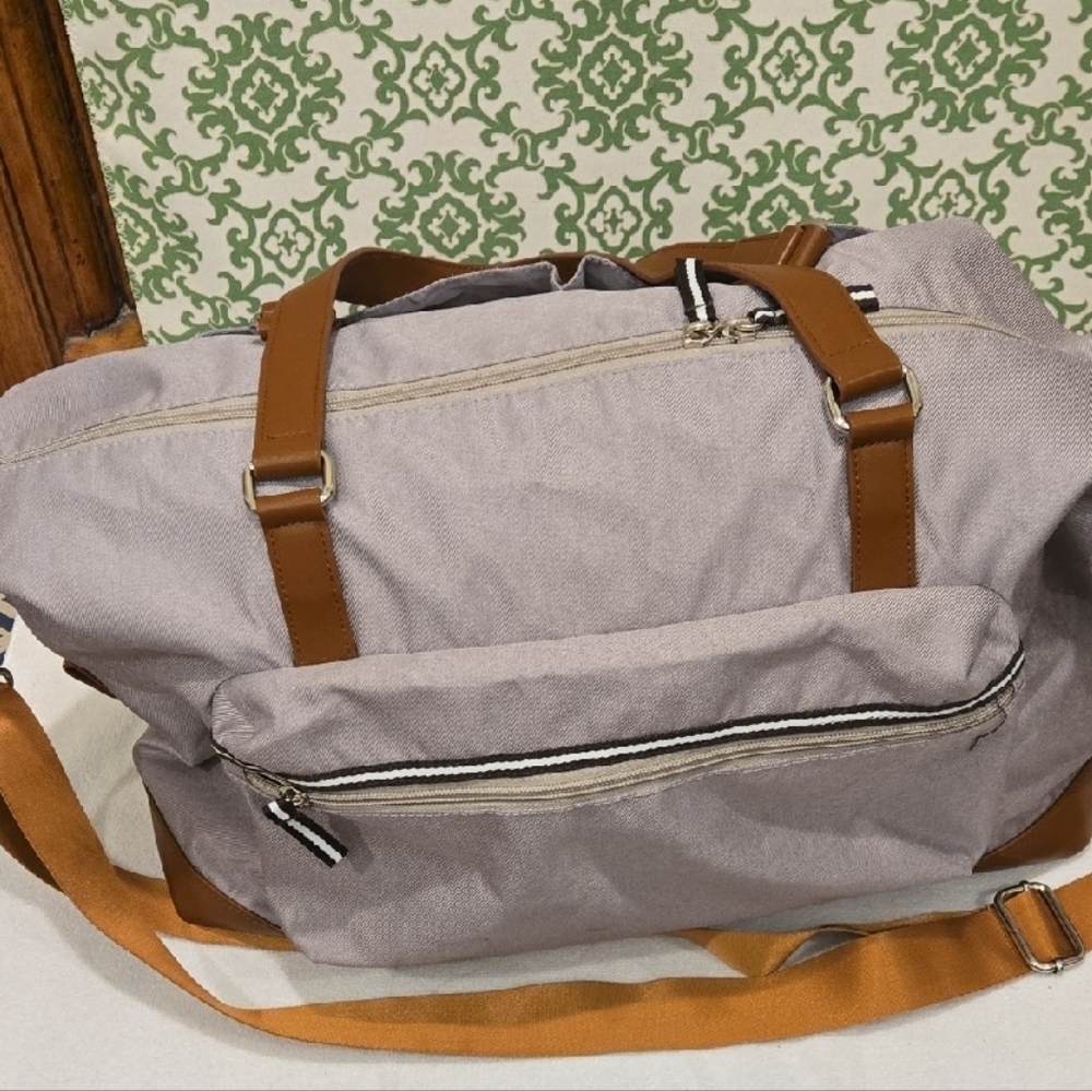 ✨ New mommore Large Diaper Bag / Travel Weekender ✨
